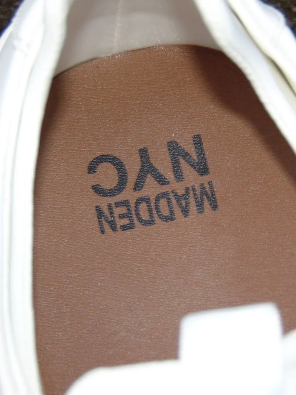 Madden NYC Mens Markk Court Casual Sneakers White NWT Size 13 New In Box